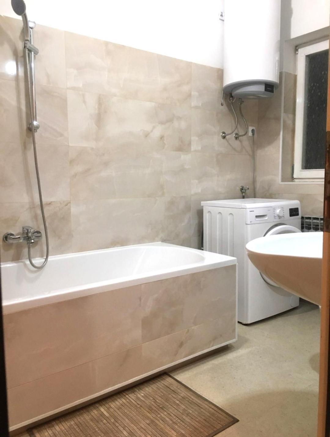 Naomi'S Sunshine Apartment Đảo Đảo Cres Ngoại thất bức ảnh